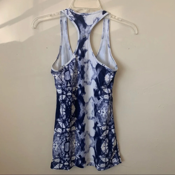Lululemon ink blot racerback tank size 4 - Picture 4 of 4